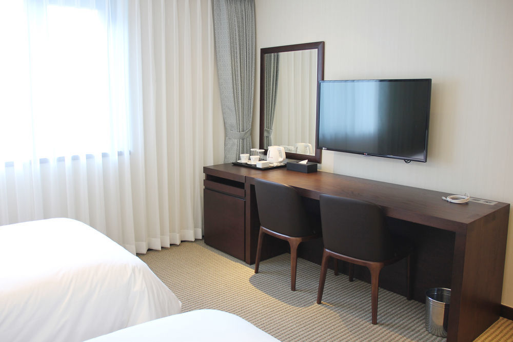 Travelodge Myeongdong Hall Hotel Seoul